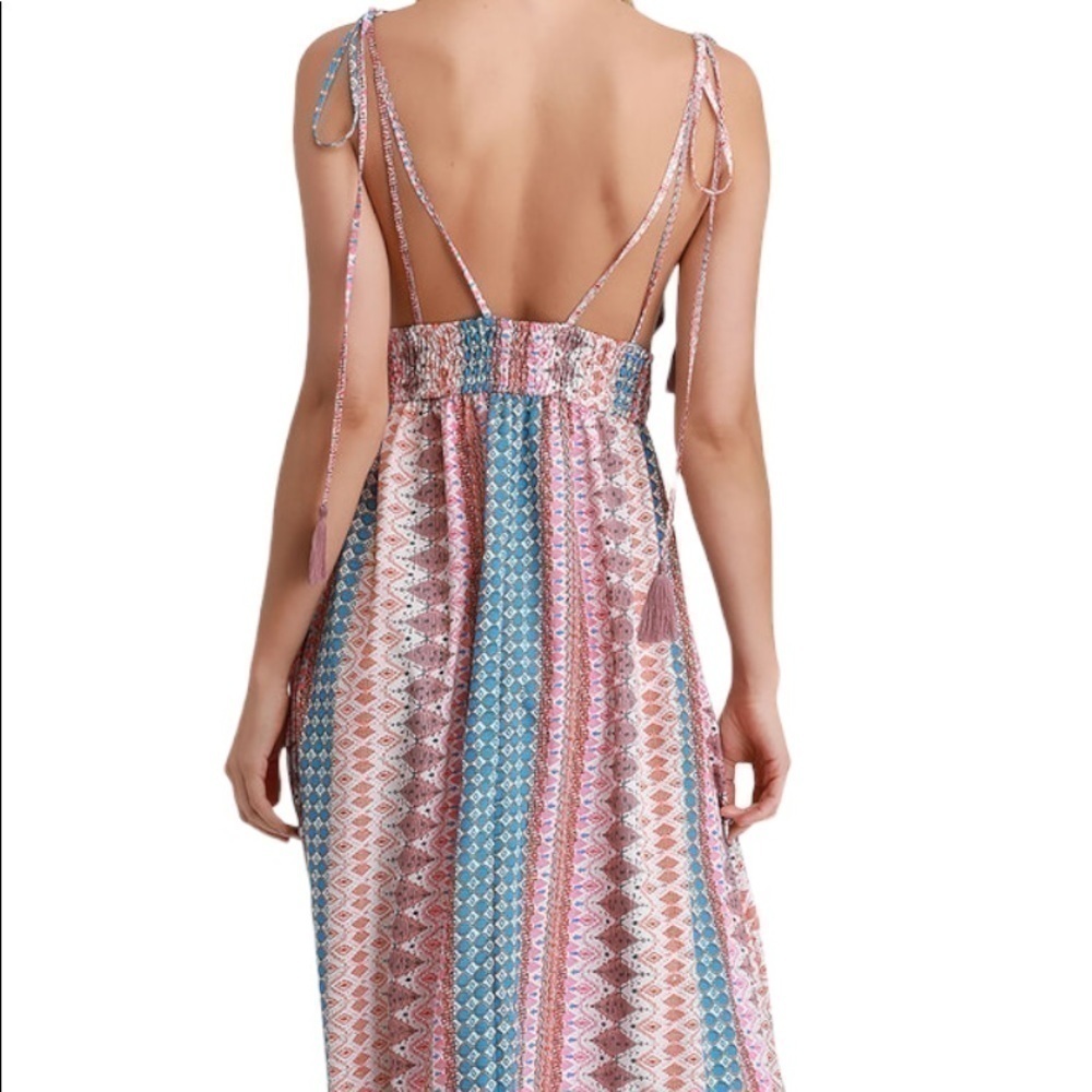 Like new Maxin' Relaxin' Multi Print Maxi Dress by Lulu​​​​​​​​ - Picture 3 of 7